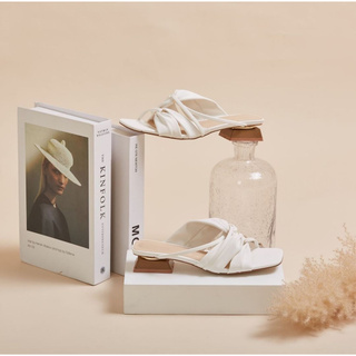 CHAWASHOES-DAISY WHITE COLOR