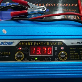 เครื่องชารทแบตเตอรี่รถSmart fast chsrger12v20A