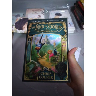 หนังสือภาษาอังกฤษ The Land of Stories มือ2