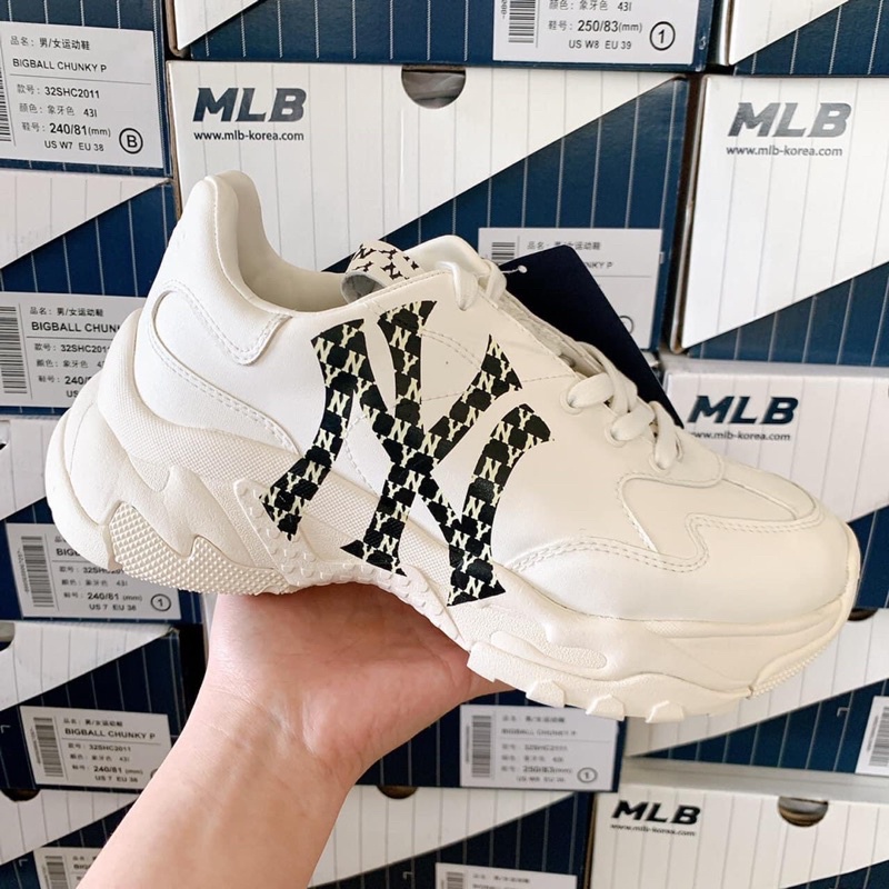 mlb-big-ball-chunky-monogram-มี-2สี-รุ่นใหม่-รองเท้าพร้อมกล่อง