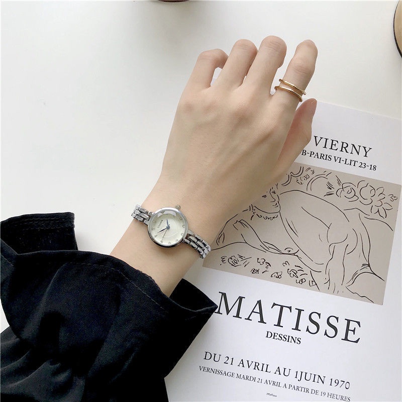 นาฬิกาคู่-casio-ขายร้อน-mini-women-s-bracelet-watch-small-dial-summer-chain-classic-retro-small-exquisite-japane