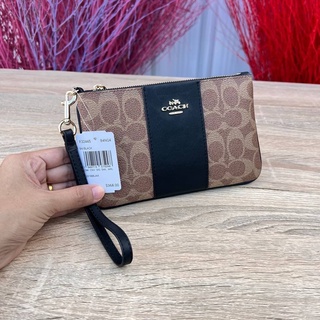 กระเป๋า COACH 32445 SMALL WRISLET IN COLORBLOCK SIGNATURE CANVAS สีดำ