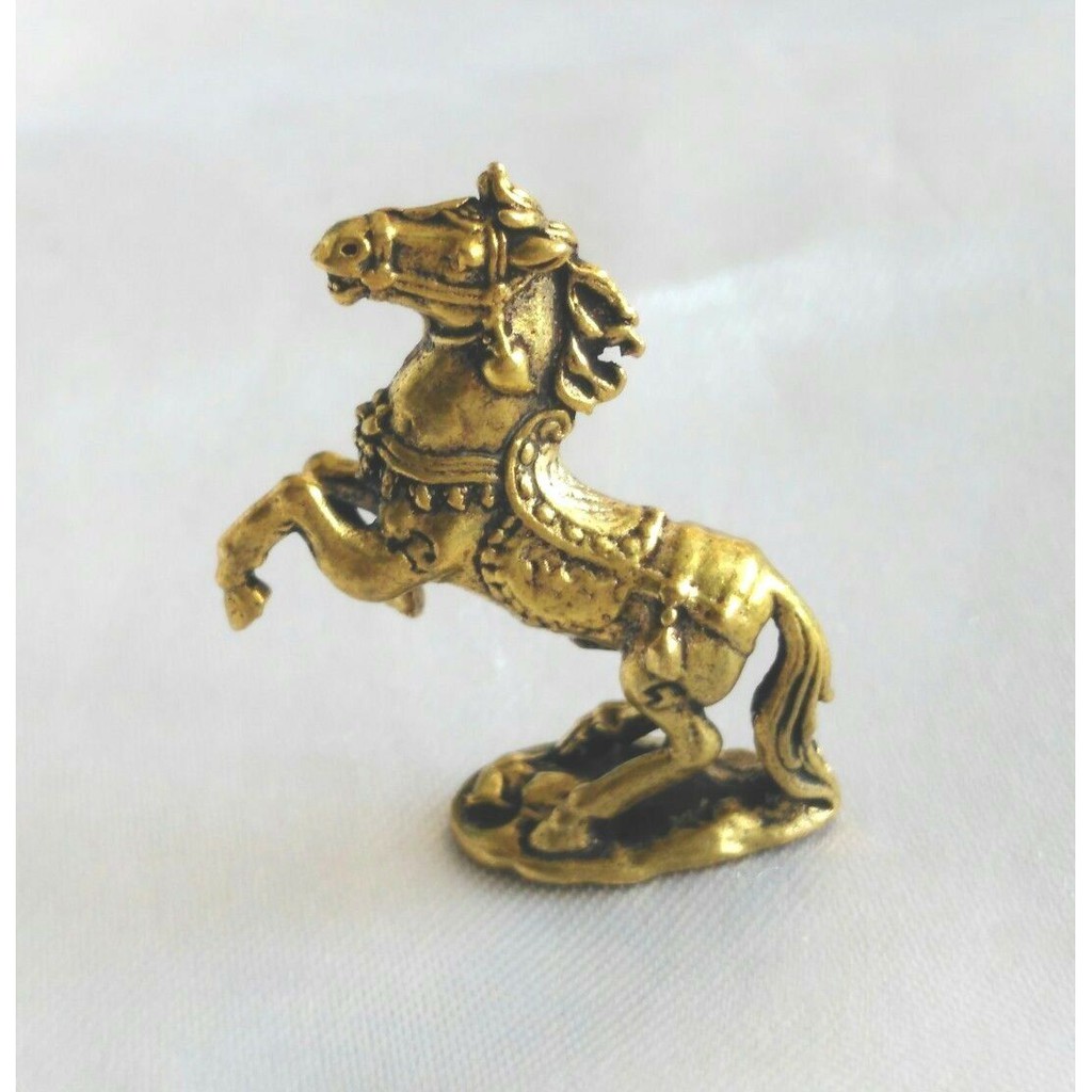 ภาพสินค้ารูปปั้นม้า รูปหล่อม้า ม้าทองเหลือง ม้าฮวงจุ้ย ม้า จากร้าน nannapas6162 บน Shopee ภาพที่ 4