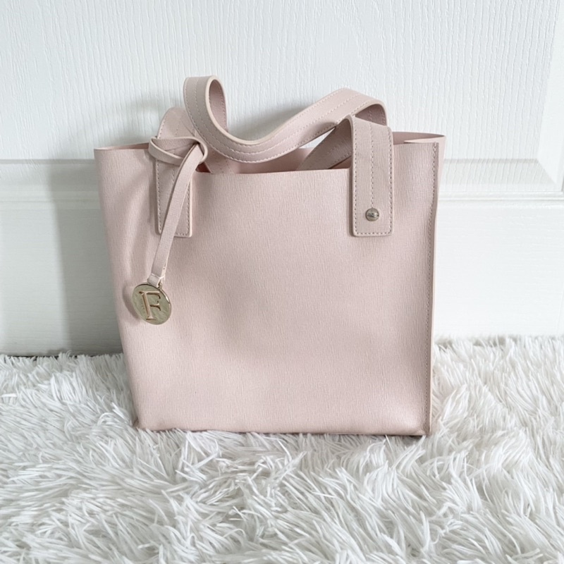 กระเป๋า Furla Musa tote bag ของแท้มือ2 | Shopee Thailand