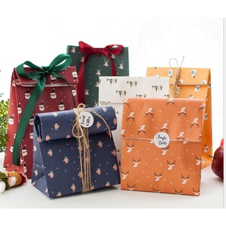 ภาพหน้าปกสินค้า🍍🍍PK🍍🍍 ถุงกระดาษ ใส่ของขวัญ ใส่ของที่ระลึก ถุงของขวัญแบบแบน ถุงกระดาษคริสต์มาสขนาดเล็ก ที่เกี่ยวข้อง