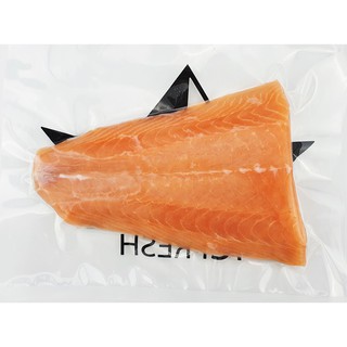 ภาพขนาดย่อของภาพหน้าปกสินค้าICFresh เนื้อปลาแซลมอนส่วนหาง ไซส์ 200-300 กรัม แพค 1 ชิ้น จากร้าน icfresh_shop บน Shopee