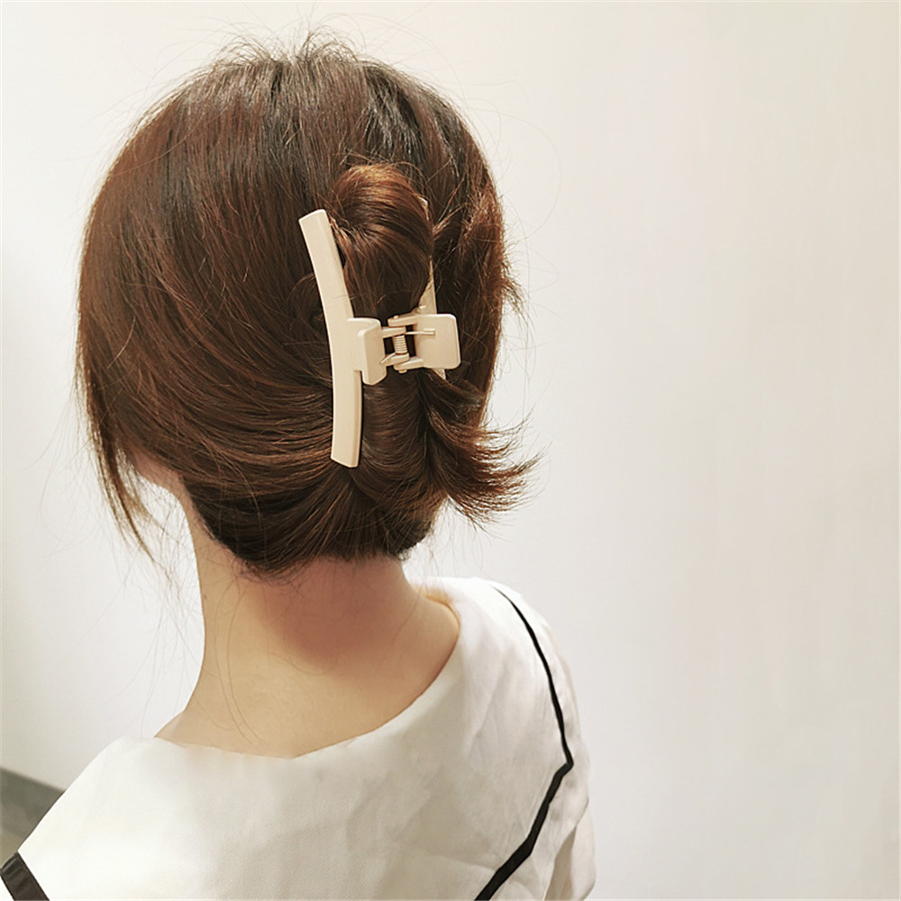 korean-women-hair-clips-hair-claw-large-hairpins-banana-hair-clips-ponytail-holder-clamp-girl-hair-accessories