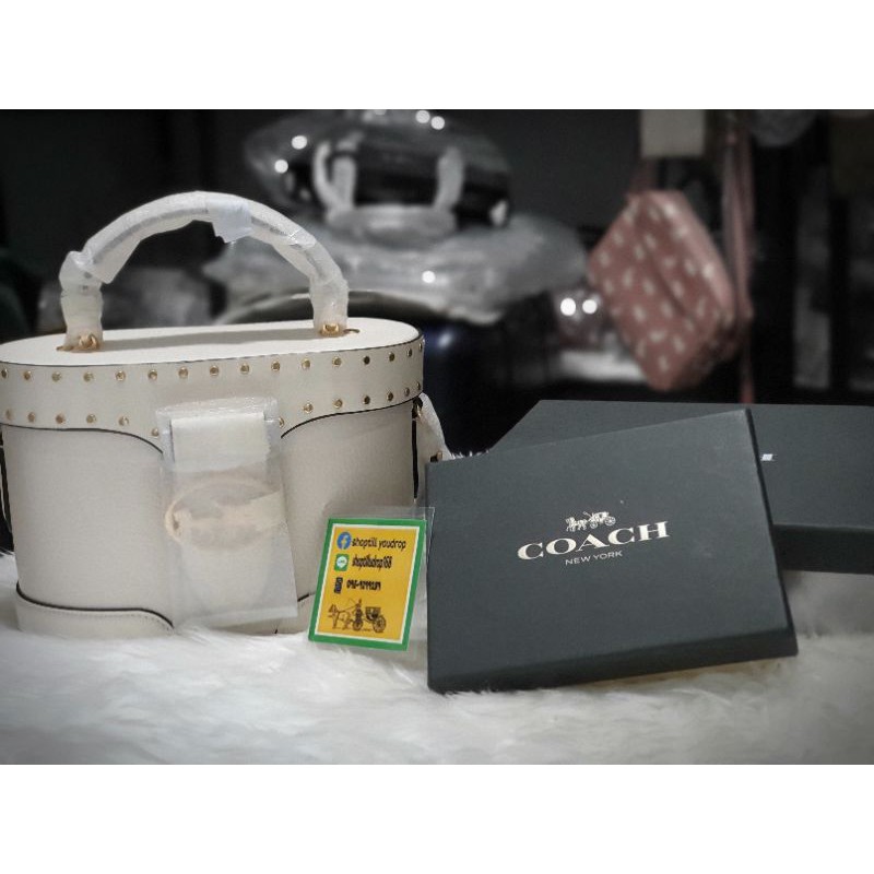 Coach Gem Crossbody in White Color. Shopee Thailand