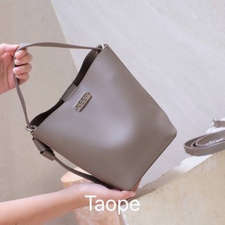 KEEP  ‘ Barrel ’ bag รุ่นเข้าใหม่