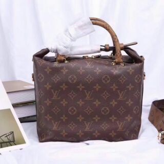 Louis vuitton งานแท้ hiend 1:1 หนังแกะ