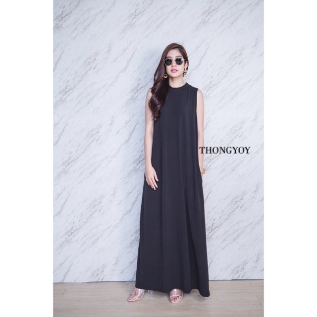 maxi741-เเมกซี่คอเต่าแขนกุด-สีพื้นดำ