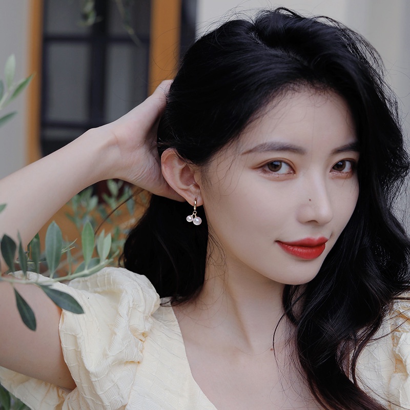 wind-simple-geometric-pearl-ear-buckle-south-korea-dongdaemun-retro-earrings-literary-fan-temperament-earrings-female-fo