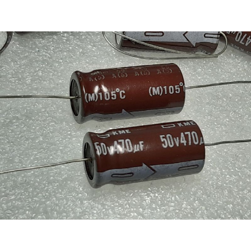Condensatori Nippon Chemi-Con 450V 82uF - 5 Pezzi, 18x30 Mm, Per Alimentatori E Elettronica