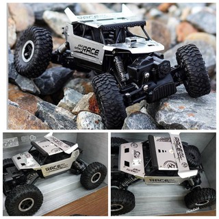 MONSTER รถบังคับ ขนาด 1:18 สเกล รีโมท 2.4GHz 4wd รถไต่หิน รถบักกี้ รถออฟโรด ตัวถังทำจาก Alloy ลุยน้ำ ได้ มีเสียงในตัว699