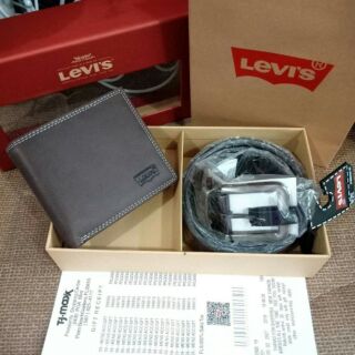 🐩LEVIS  WALLET AND BELT GIFT SET🐩
🎉กระเป๋าสตางค์สีดำ+เข็มขัด Levis🎉 สีน้ำตาล