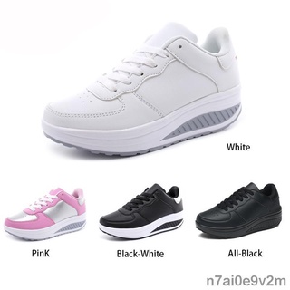 รองเท้าผ้าใบลำลอง สีขาว สีดำ ไซซ์ 35-43