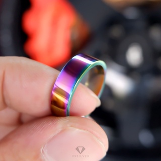 แหวนสแตนเลสไทเทเนี่ยมแท้ หน้ากว้าง 6 มิลลิเเมตร ผิวเงาเรียบ ไดร์ฟสีรุ้งไทเท (SL4)