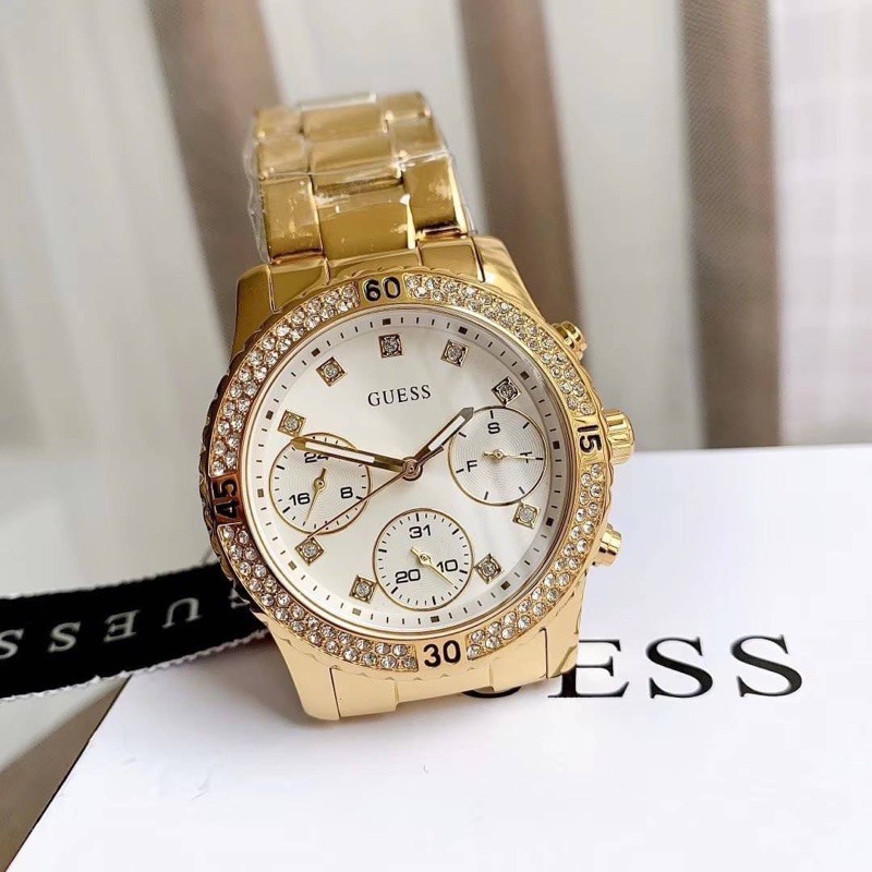 นาฬิกา-guess-item-ที่สาวๆทุกคนต้องมี