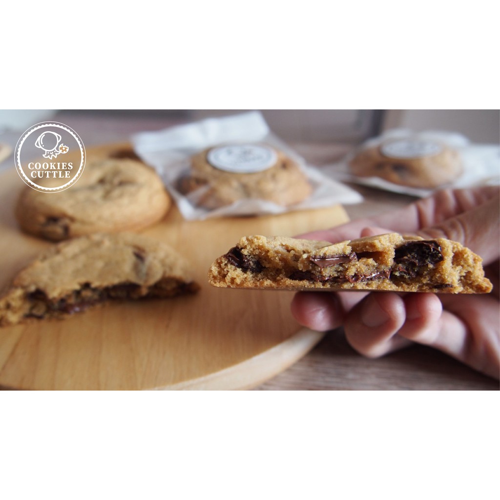 โฮมเมด-คุกกี้คลาสสิคช็อกโกแลตชิพ-homemade-classic-chocolate-chip-cookies-cookies-cuttle