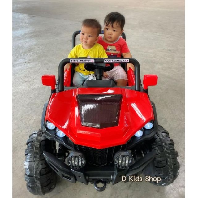 d-kids-รถแบตเตอรี่เด็ก-รถเด็กนั่ง-โฟวิล-ทรงจี๊ปคันใหญ่-ขนาด-5มอเตอร์-แรงส์-no-2009-บังคับผ่านแอฟมือถือได้