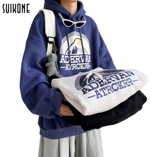 ภาพหน้าปกสินค้าSuikone เสื่อผู้ชาย hoddie for men เสื้อกันหนาวผู้ชาย เสื้อผ้าผู้ชายสไตล์เกาหลี เสื้อผ้าวินเทจผู้ชาย ที่เกี่ยวข้อง