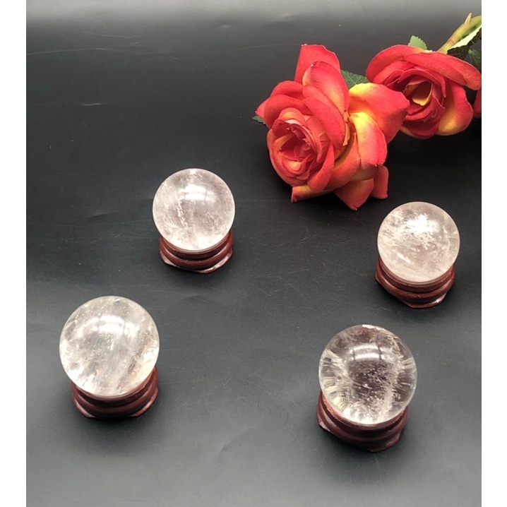 ภาพหน้าปกสินค้า1Pc Natural Clear Quartz Sphere/ Top High Quality/ Clear Quartz Master Healer Crystal/ Home Decoration And Collection.