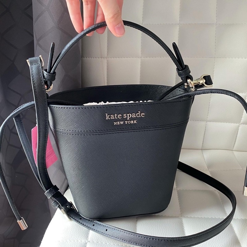 kate-spade-bucket-bag-สีดำหนังทนมากๆ-น่ารักมากๆค่ะ