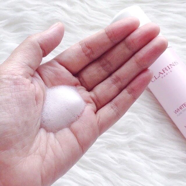 ของแท้💯% Clarins White Plus Pure Translucency Brightening Creamy Mousse  Cleanser 50ml. | Shopee Thailand