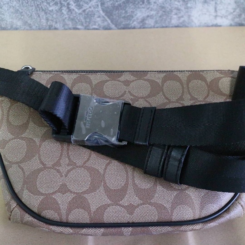 กระเป๋า-coach-c1411-grade-belt-bag-in-signature-canvas-สินค้า-coach-outlet