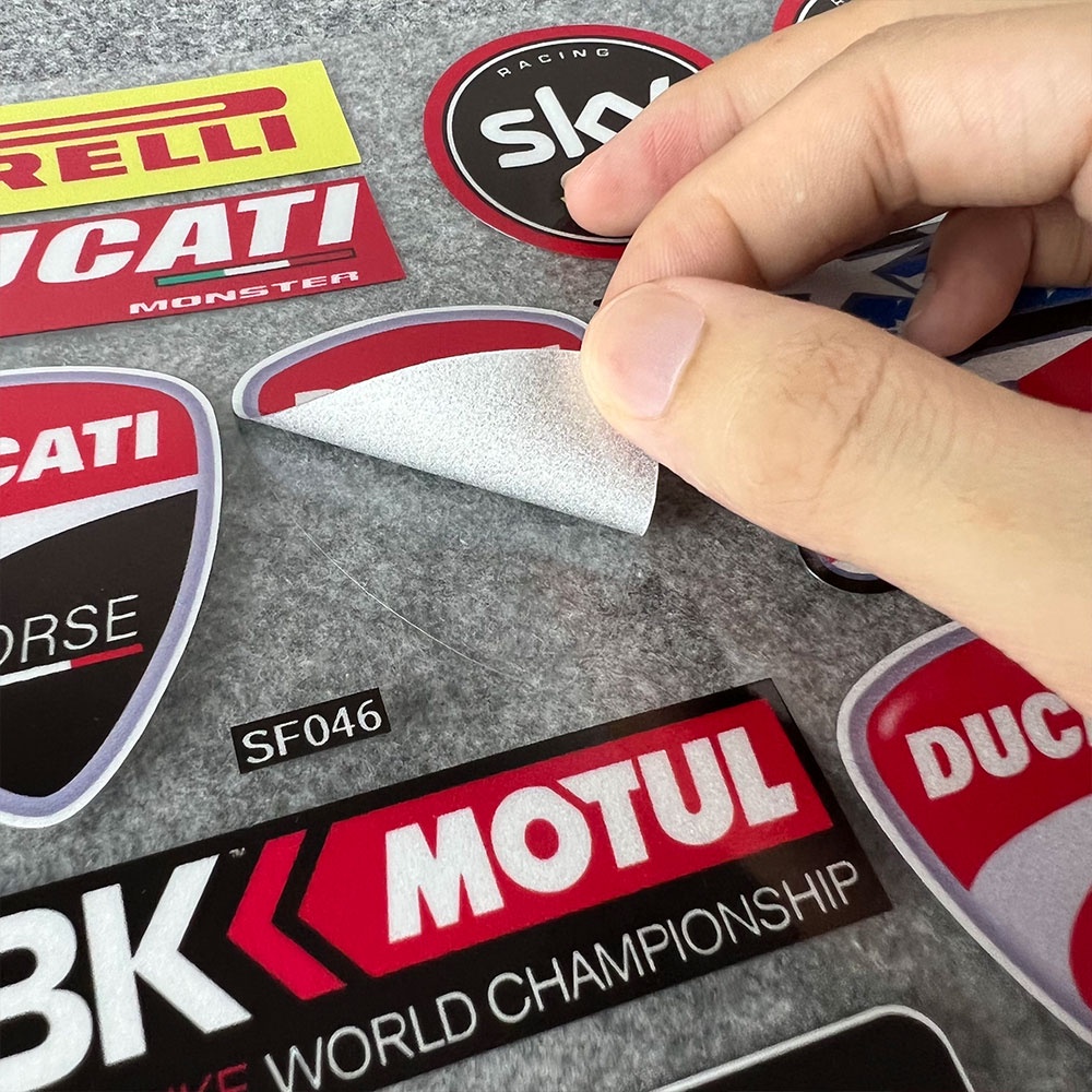 ducati-สติ๊กเกอร์สะท้อนแสงรถจักรยานยนต์แข่งถังน้ำมันเชื้อเพลิง-shock-แถบด้านข้างกล่องหมวกกันน็อคสติ๊กเกอร์ตกแต่งกันน้ำ