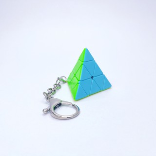 พวงกุญแจ รูบิค พีระมิด รูบิค ของแท้ อย่างดี pyraminx cube Qiyi Rubiks Cube Pyramid Keychain Stickerless SharkRubik