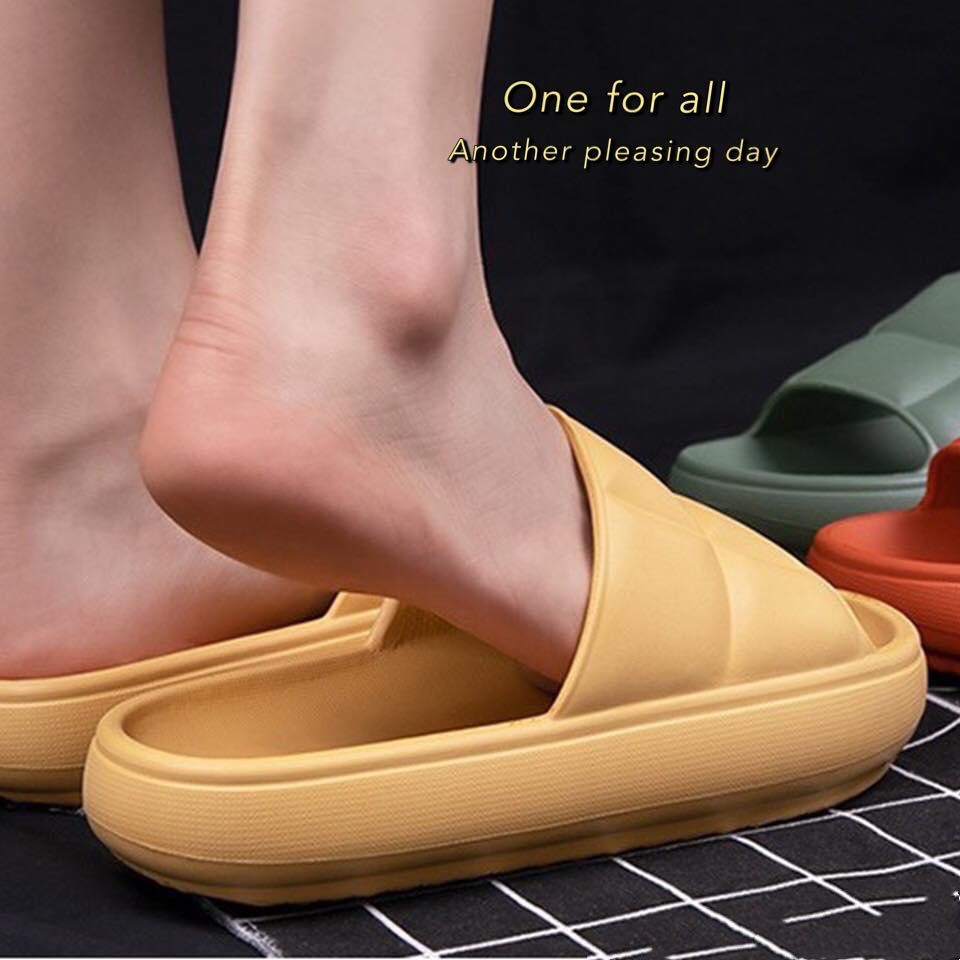 ภาพสินค้าพร้อมส่ง TX179 รองเท้าแตะ รองเท้าใส่ในบ้าน รองเท้านวด รองเท้าสุขภาพ ( EVAรุ่นพื้นหนา 4cm ) จากร้าน one___for__all บน Shopee ภาพที่ 7