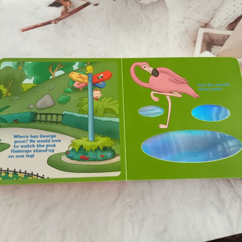 board-book-curious-george-at-the-zoo-มือสอง