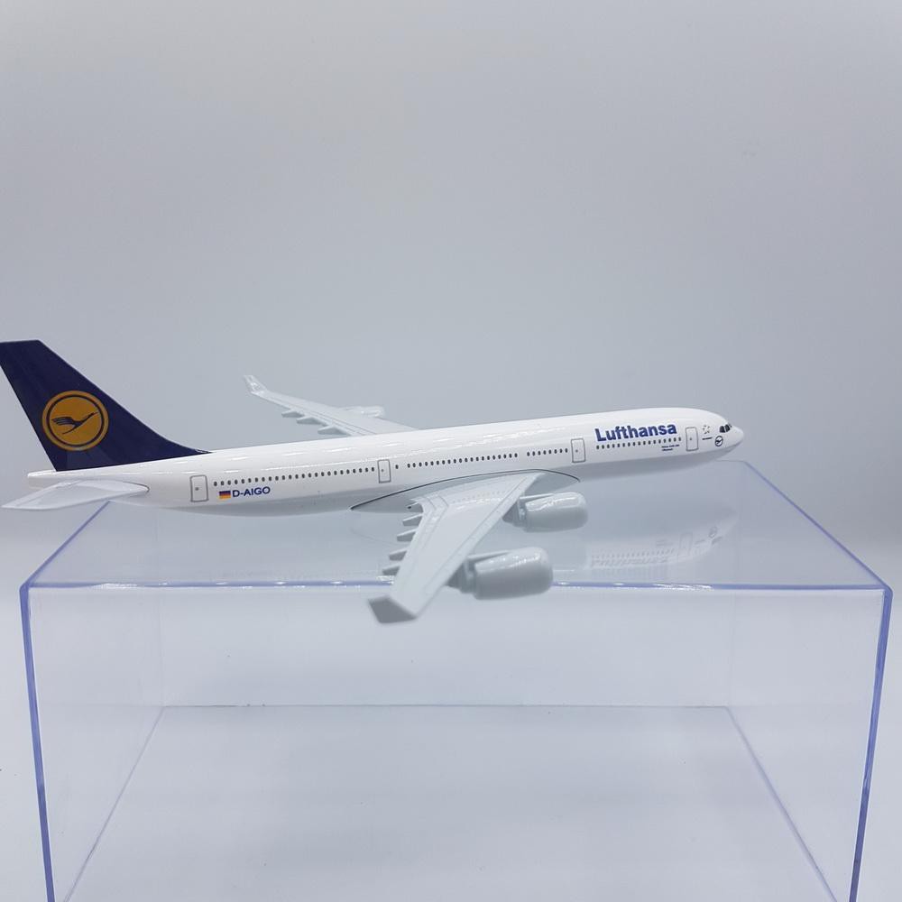 โมเดลเครื่องบิน-airbus-a380-ทำจากเหล็ก-สัดส่วน-1-400-ประตู-lufthansa