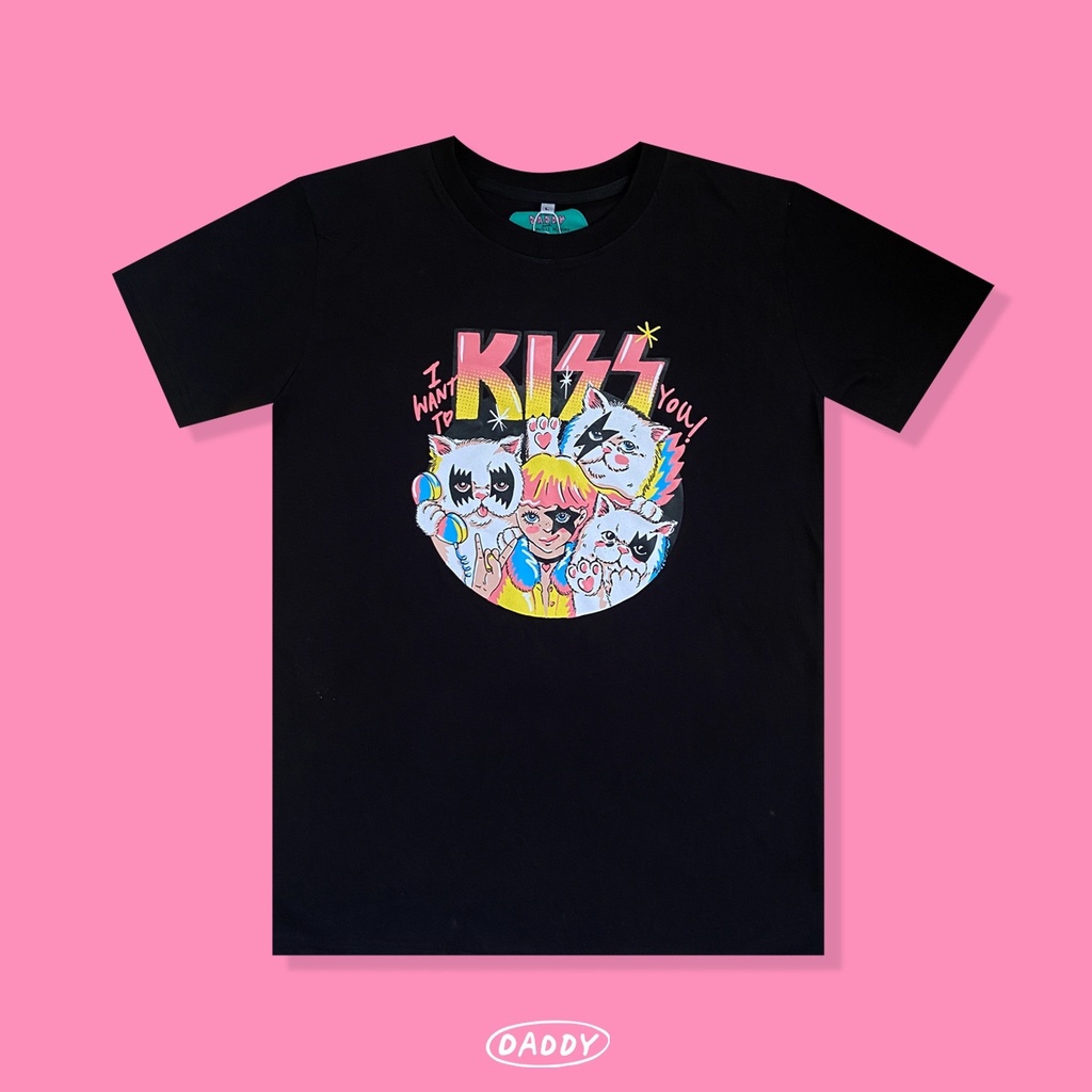 hot-kiss-t-shirt-เสื้อยืดสีดำ-ด้านหน้าสกรีนลาย-สุดเท่