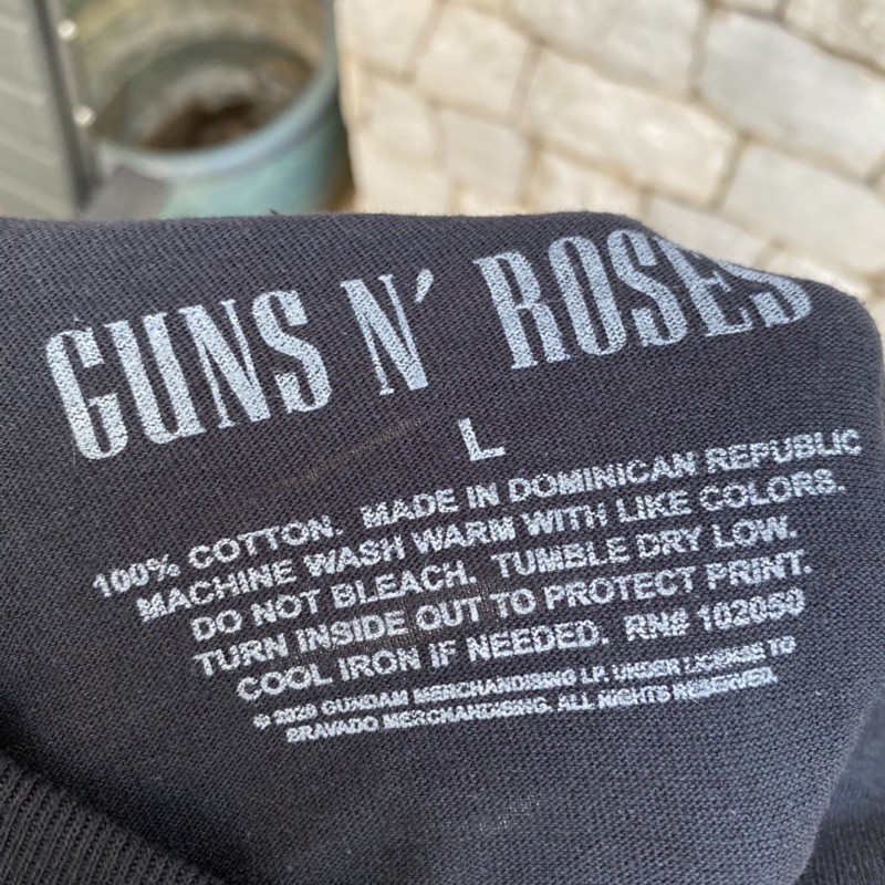 เสื้อวง-guns-and-roses-รับประกันแท้-100-นำเข้าจาก-usa