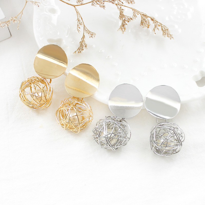 geometry-gold-silver-alloy-ball-pearl-stud-earring