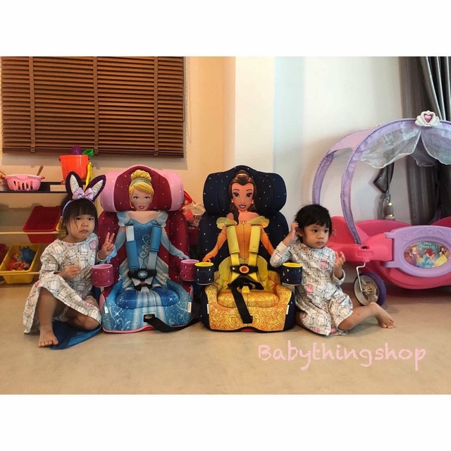 คาร์ซีทสำหรับเด็กโต-ลายมินนี่เม้าส์-kidsembrace-disney-minnie-mouse-combination-harness-booster-car-seat-ราคา-8-000-บาท