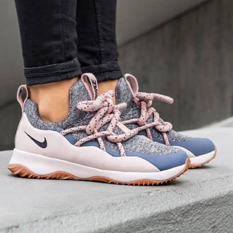 The sales loop nike