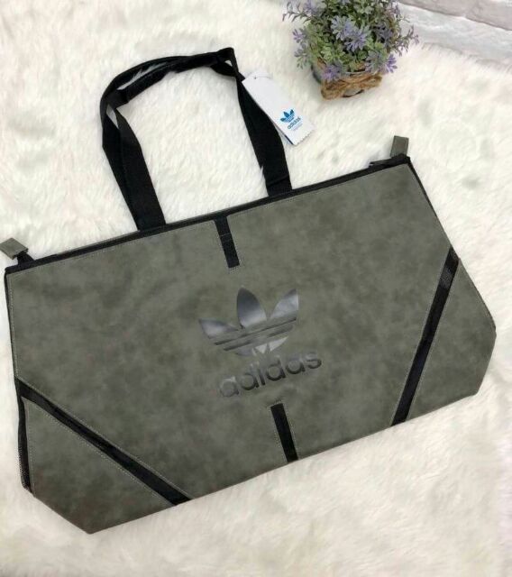 adidas-hand-bag-กระเป๋าถือทรงสปอร์ต-วัสดุหนังกลับ-หนังนิ่ม-สีเทา