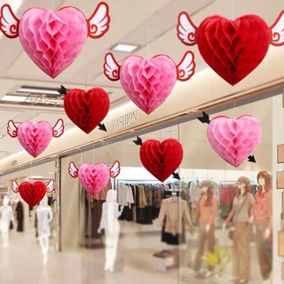 ภาพขนาดย่อของภาพหน้าปกสินค้าพร้อมส่งจาก  ️ป้ายวาเลนไทน์ ธงวาเลนไทน์ หัวใจ3D โคมรังผึ้งหัวใจ จากร้าน 2013students บน Shopee