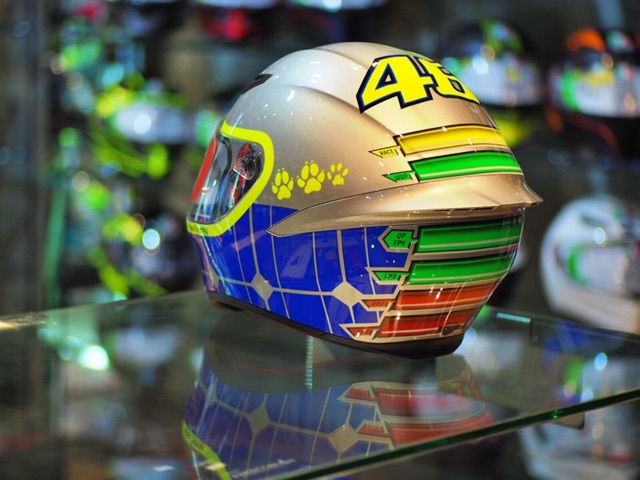 แถมฟรี-แผ่นกันฝ้า-pinlock-ตรงรุ่น-หมวกกันน็อค-agv-k1-16-rossi-mugello-2015ส่งฟรี