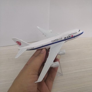 โมเดลเครื่องบิน AIRBUS A380 ทำจากเหล็ก สัดส่วน 1:400 ประตู(AIR CHINA)