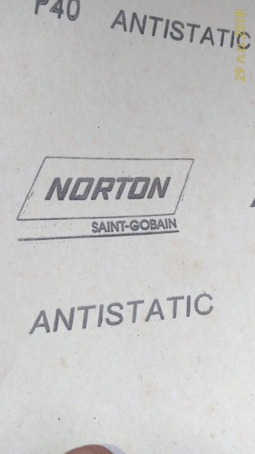 ผ้าทราย-กระดาษทราย-หน้ากว้าง-31-cm-norton-แบ่งขายเป็นฟุต