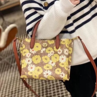 🌺งาน Shop Coach Willow Tote 24 In Signature Canvas With Floral Print C9721