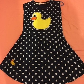 มินิเดรสลายน้องเป็ดเหลือง พื้นจุดสีน้ำเงิน Mini Dress with lovely duck and white dots background