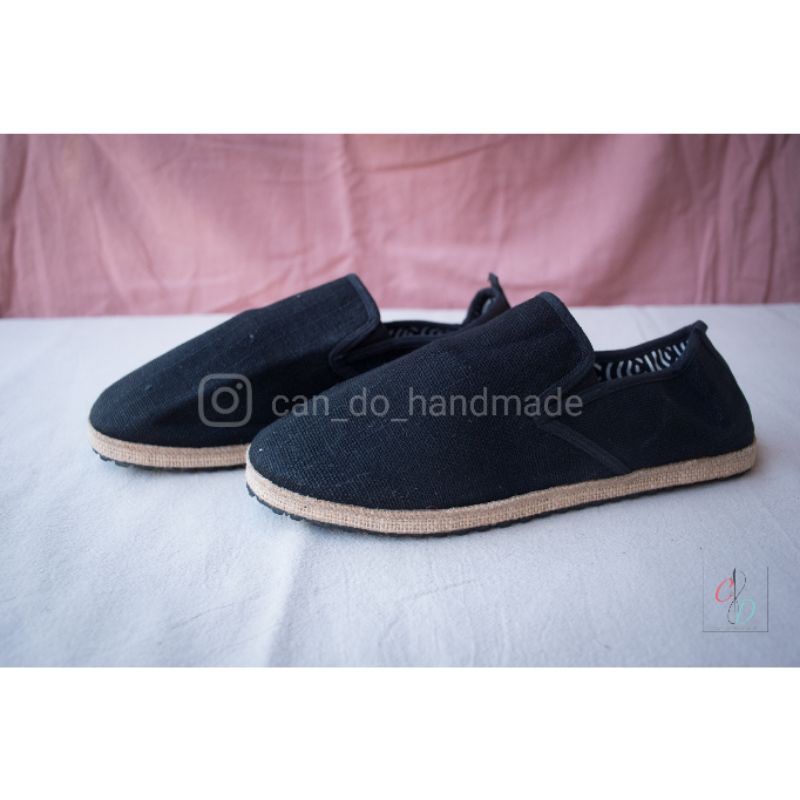 รองเท้าสลิปออนแฮนด์เมด-slip-on-handmade-can-do-handmade