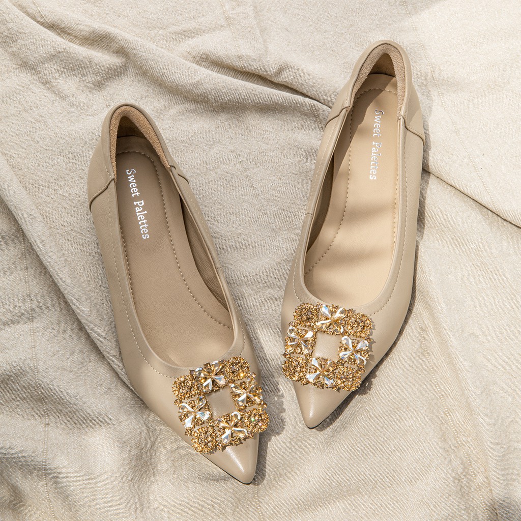 รูปภาพของSweet Palettes รองเท้าหนังแกะ Carrie French Taupe Gold Buckleลองเช็คราคา