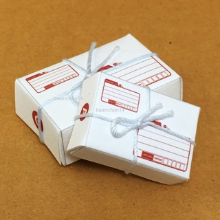 baanchan14 ของจิ๋ว กล่องไปรษณีย์กล่องจิ๋ว miniature กล่องพัสดุจิ๋ว สีขาว  2 กล่อง dollhouse post box ของเล่น สะสม