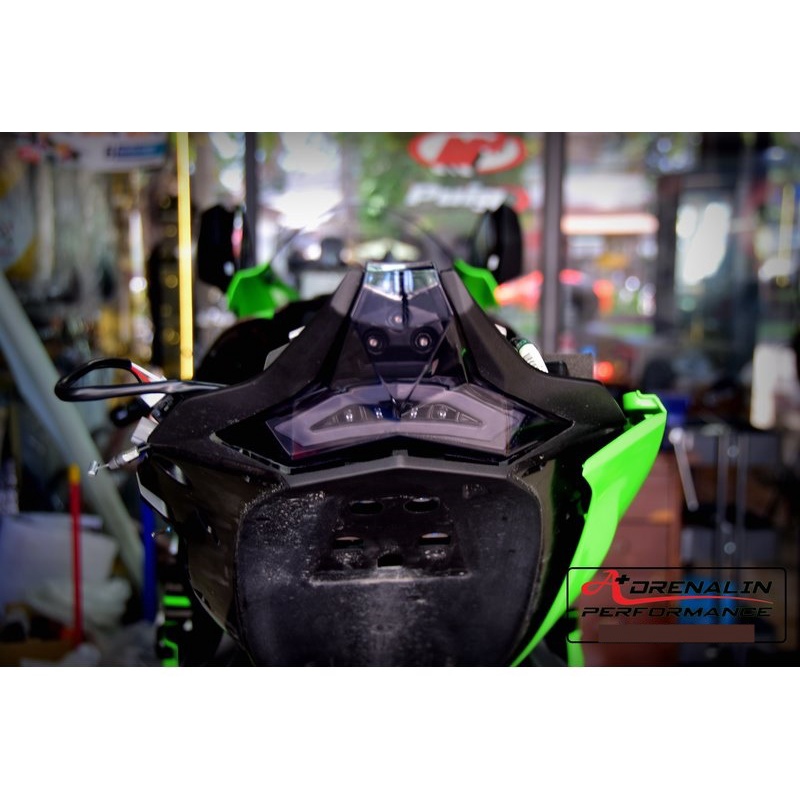 ไฟท้ายไฟเลี้ยว-competition-werkes-สำหรับ-zx10-zx10r-2016-ไฟท้ายแต่ง-สินค้า-usa